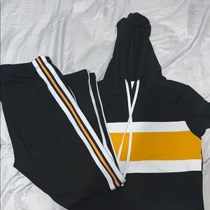 2 piece athletic top & bottom